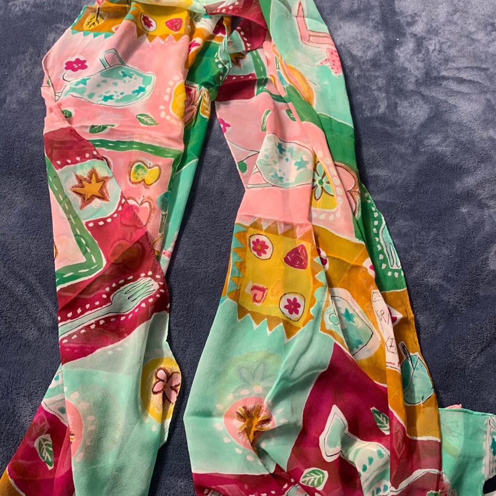 Scarf - Picture 2 of 6